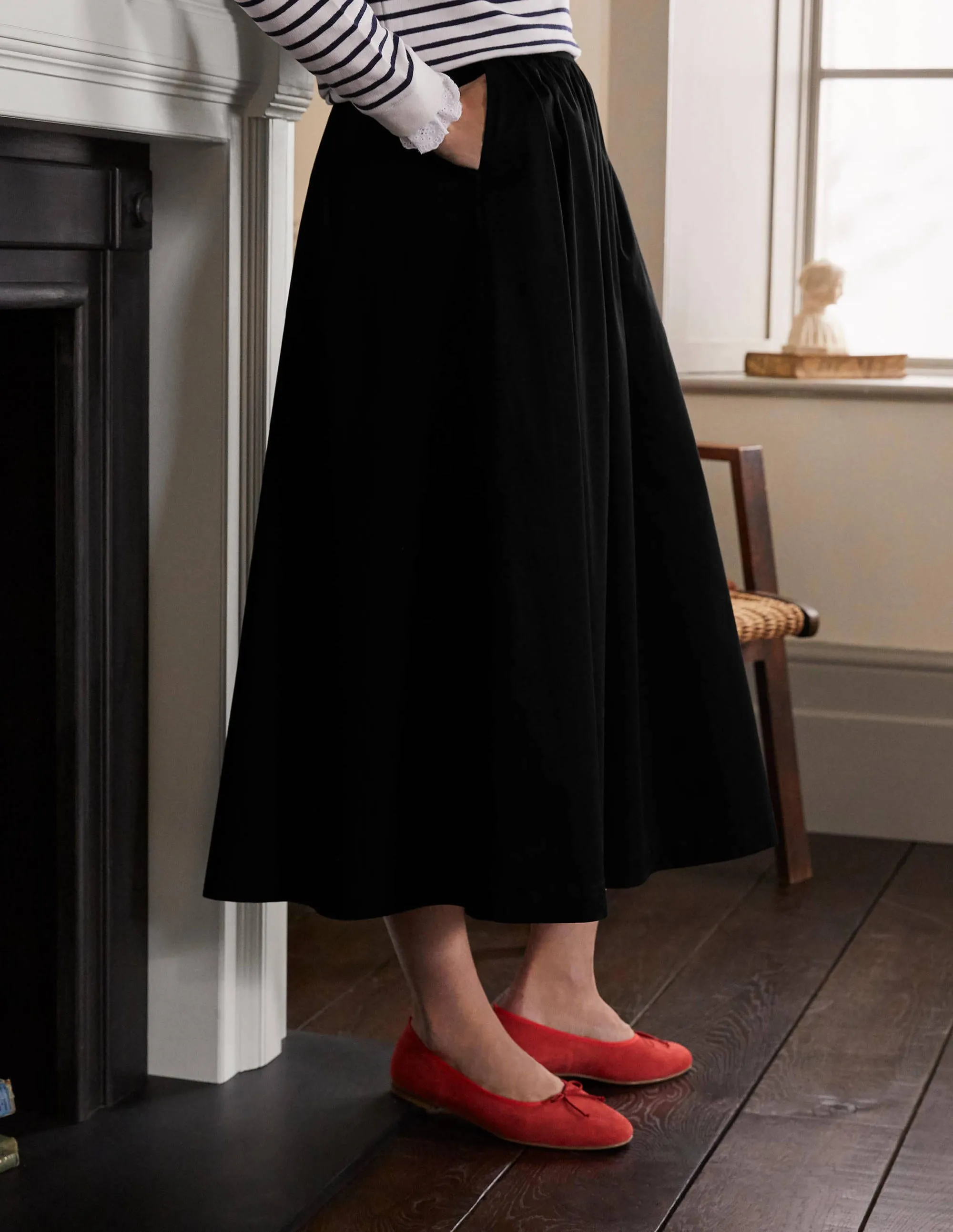 Cotton Sateen Skirt-Black